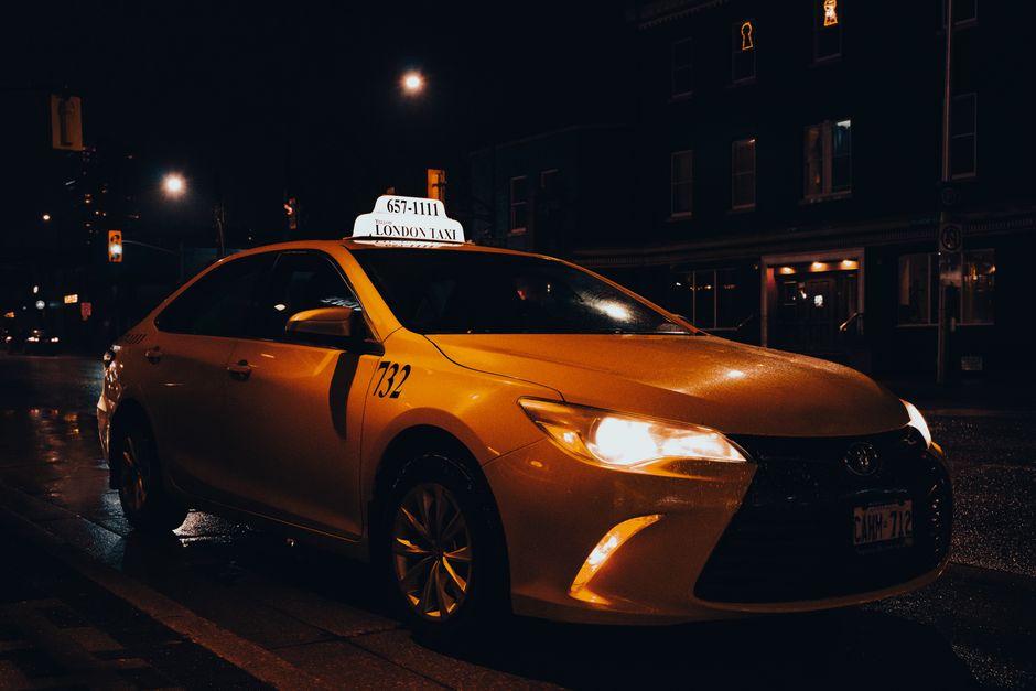 Taxi à Chemin Grenier : réserver et points utiles